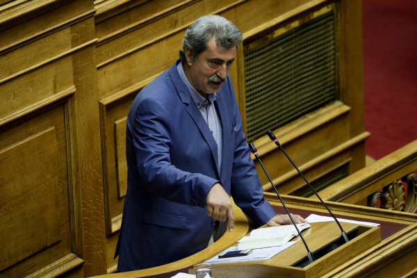 Απίστευτοι χαρακτηρισμοί στην Επιτροπή Δεοντολογίας για Πολάκη - Εκνευρισμός και αποχώρηση Τζανακόπουλου