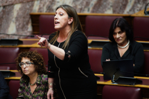Κωνσταντοπούλου: Θα σου δείξω ποιο είναι το σύστημα και ποιοι το υπηρετούν - Απαντά στην ΚΝΕ, μέσω TikTok