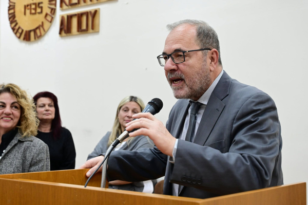 Σκανδάμης: Το μεγάλο στοίχημα για την ΕΛΑΣ είναι να βγει πρώτη – Πιο ώριμος ο Τσίπρας