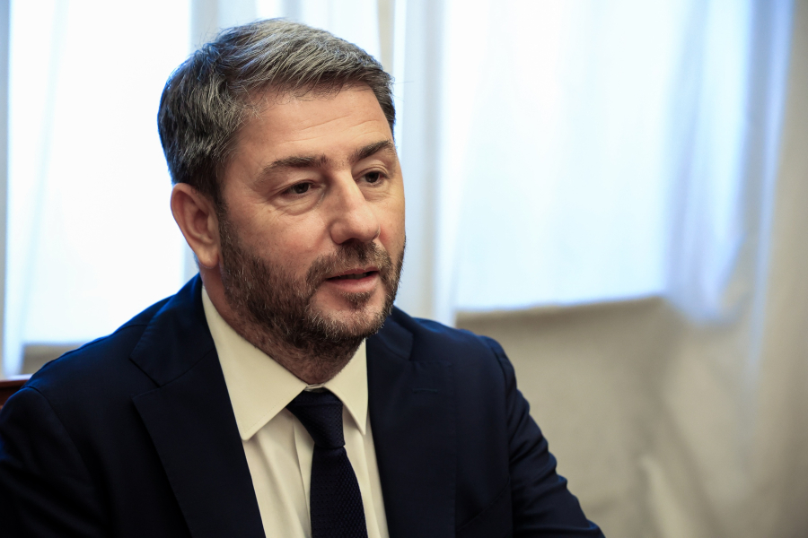 Το άλμα που δεν κάνει το ΠΑΣΟΚ