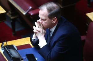 Βουλή: Στο «κόκκινο» η αντιπαράθεση για τα Τέμπη - Στη «σέντρα» βγάζει η κυβέρνηση ΣΥΡΙΖΑ-ΠΑΣΟΚ