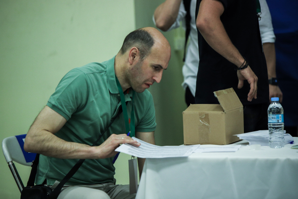 ΠΑΣΟΚ-ΚΙΝΑΛ: Ποιοι προηγούνται στη σταυροδοσία για την Κεντρική Επιτροπή