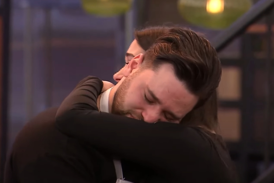 MasterChef 2025: Η συγκινητική έκπληξη που περίμενε τους διαγωνιζόμενους (Βίντεο)