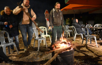 Χριστούγεννα στα μπλόκα κάνουν οι αγρότες: Τι θα γίνει μετά τις γιορτές