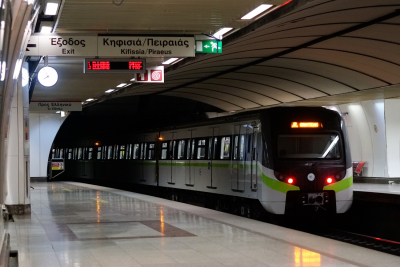 Εκκενώνεται ο σταθμός του μετρό «Μοναστηράκι», τηλεφώνημα για βόμβα