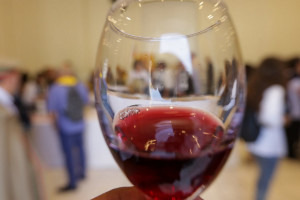Ο Σύνδεσμος Ελληνικού Οίνου ζητά μείωση του ΦΠΑ στο κρασί