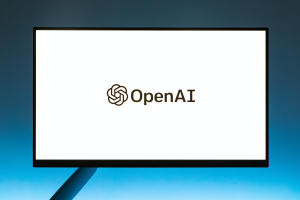 Τεχνητή νοημοσύνη: Μηνύουν την OpenAI για κλοπή προσωπικών δεδομένων