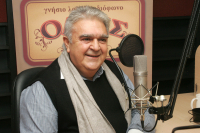 Αυτό είναι το νεό τραγούδι του Πασχάλη Τερζή (video)