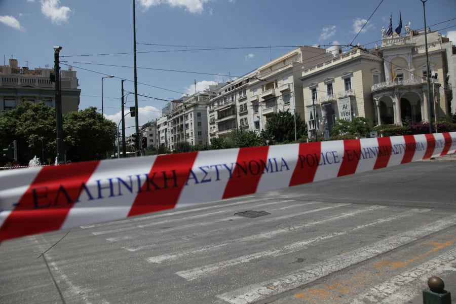 Κυκλοφοριακές ρυθμίσεις: Οι κλειστοί δρόμοι στην Αθήνα και οι εναλλακτικές διαδρομές για να φτάσετε στο Κέντρο