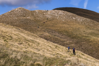 Βαρδούσια Όρη: Άκαρπες οι έρευνες για τους τρεις ορειβάτες - Συνεχίζεται η επιχείρηση εντοπισμού τους