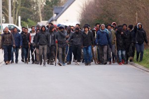 Γαλλία: Συγκρούσεις και 17 τραυματίες στο Καλαί