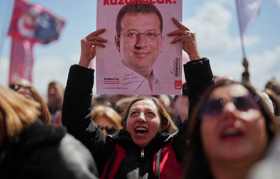 Νέο μπαράζ συλλήψεων στην Κωνσταντινούπολη για την υπόθεση Ιμάμογλου