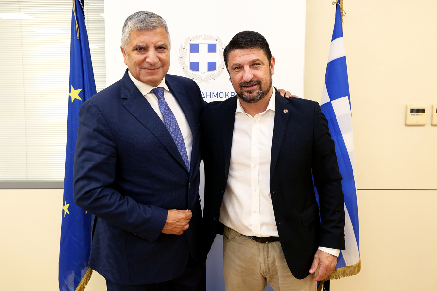 «Στην Περιφέρεια Αττικής έγινε το μεγαλύτερο πάρτι των αιώνων»