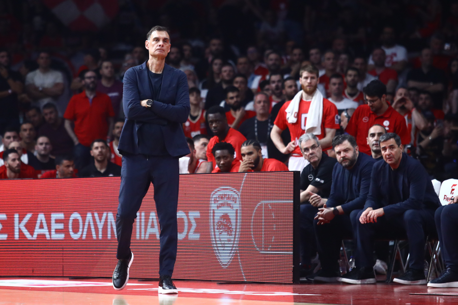 Μπαρτζώκας: «Όταν 20.000 κόσμος βρίζει εμένα και τη συγχωρεμένη τη μάνα μου δεν είδα να ασχοληθεί κανείς»