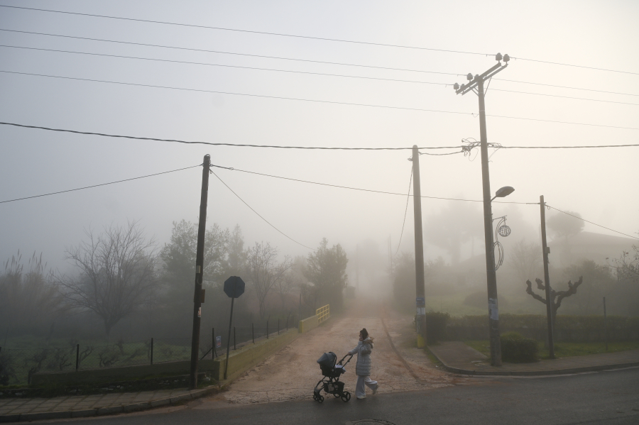 Φεβρουάριος με ανοιξιάτικη διάθεση - Πότε αλλάζει ο καιρός με χιόνια και ψυχρή εισβολή