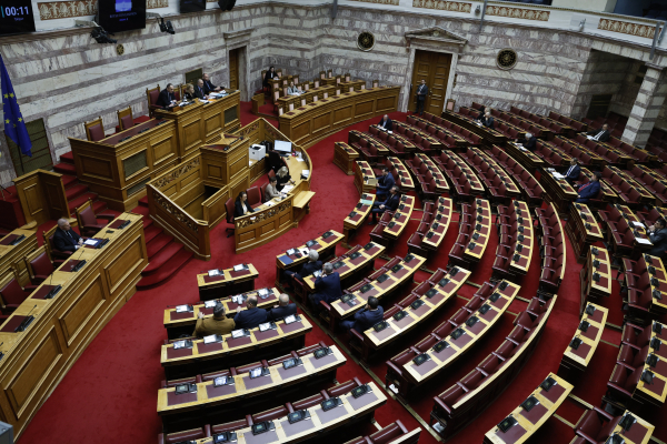 Συνταγματική αναθεώρηση: Τα κοινοβουλευτικά βήματα και ο «γρίφος» της «Βουλής της μιας ημέρας»