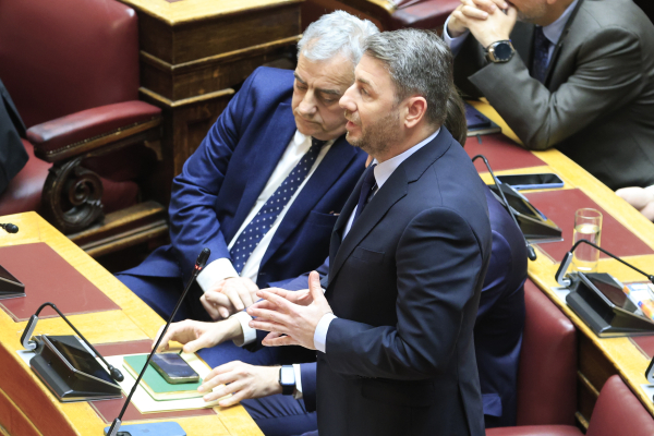 Τι λέει το ΠΑΣΟΚ για την αξιολόγηση στο Δημόσιο