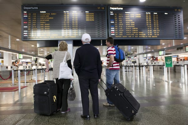 Υποχρεωμένοι να συμπληρώνουν τη φόρμα οι επιβάτες διεθνών πτήσεων προς την Ελλάδα