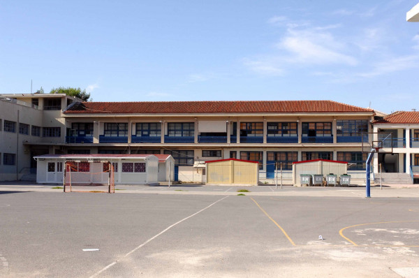 Άγριο ξύλο σε σχολείο στην Καλαμαριά - Τραυματίας μαθητής