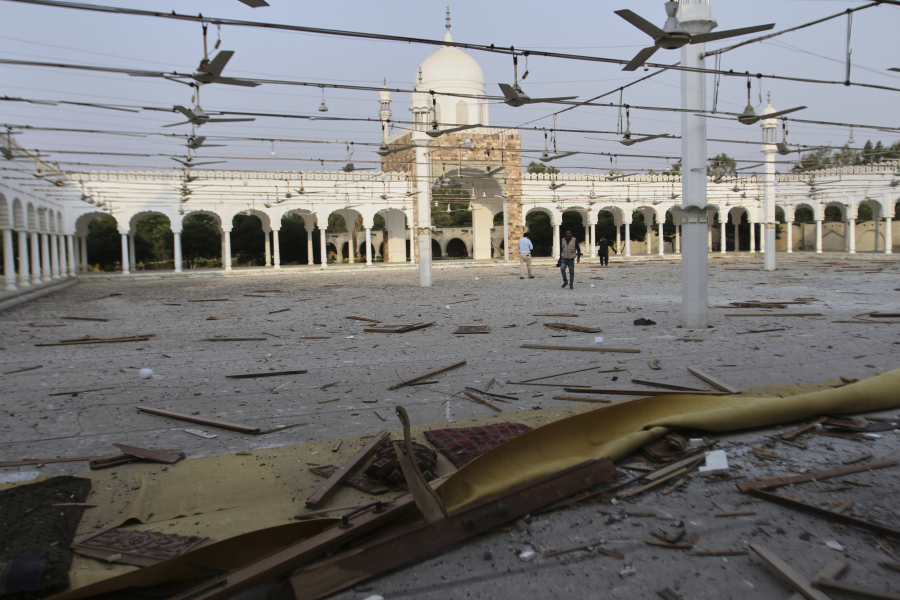 Το Κασμίρ φλέγεται: Αβέβαιη η συνέχεια - Σε ρόλο Πόντιου Πιλάτου ο Ντόναλντ Τραμπ