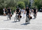 Οι αστυνομικοί-ποδηλάτες «σαρώνουν» τους αθηναϊκούς δρόμους