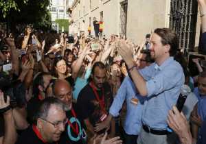 Ισπανία: Δημοσιογράφοι κατά Podemos για παρενόχληση στα social media