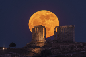 Πότε είναι η πανσέληνος Ιουνίου 2025 – Τα 3 ζώδια που πρέπει να προσέχουν