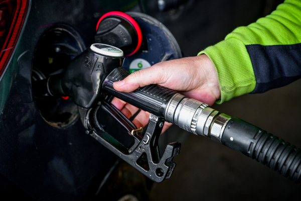 Fuel Pass 2026: Τι πρέπει να κάνουν οι δικαιούχοι για πληρωμή πριν από το Πάσχα