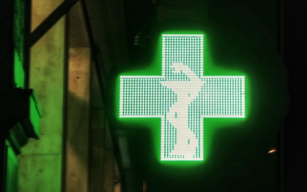 Θεσσαλονίκη: «Οι χειρουργικές μάσκες έχουν εξαντληθεί από προχθές εξαιτίας του αδικαιολόγητου πανικού»