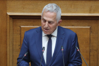 Ευάγγελος Αποστολάκης: «Ανάμεσα στους 27 συλληφθέντες ακτιβιστές ήταν και ο γιος μου»