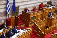 Βουλή: Πυρ ομαδών στην κυβέρνηση για τα ΕΛΤΑ και τα μέτρα της ΔΕΘ