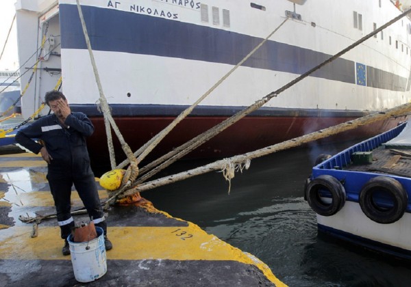 ΠΕΝΕΝ: Ελέγχους στα δεξαμενόπλοια και απόσυρση πλοίων
