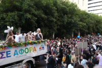 Athens Pride 2026: Πλήθος κόσμου στο Σύνταγμα - Μηνύματα υπερηφάνειας και ισότητας (Εικόνες - Βίντεο)