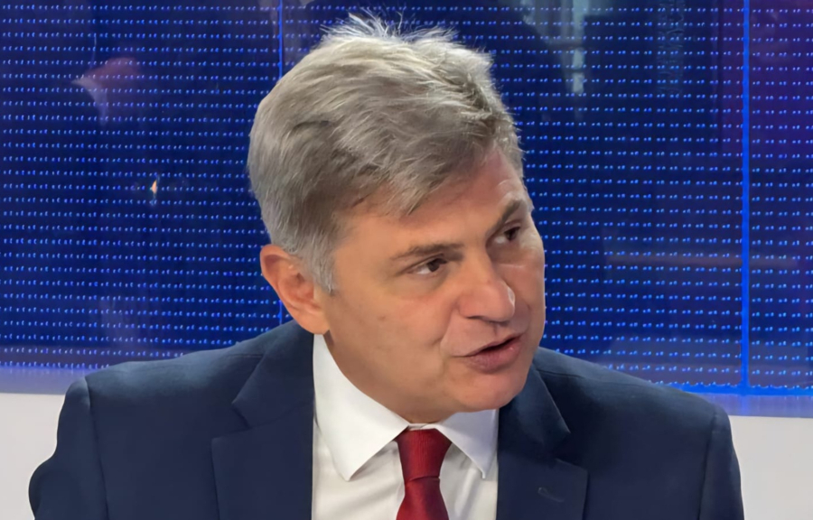 Φαραντούρης: Η κυβέρνηση να πει όχι στην κατάργηση του βέτο για ένταξη νέων χωρών στην ΕΕ