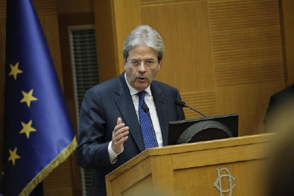 «Προθέρμανση» για τις βουλευτικές οι δημοτικές εκλογές σήμερα στην Ιταλία