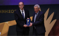 Βαγγέλης Λιόλιος για το βραβείο από την εφημερίδα «Πελοπόννησος»: «Αφιερωμένο στη μητέρα του Αλκη…»
