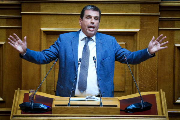 Οι «αιχμές» Καιρίδη για το μεταναστευτικό