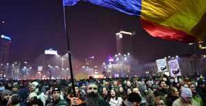 Ρουμανία: Οι μαζικότερες διαδηλώσεις από την πτώση του κομμουνισμού