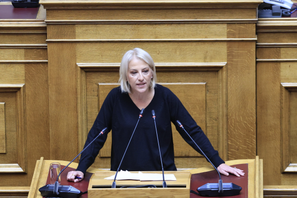ΣΥΡΙΖΑ: Πρόταση σύστασης Εξεταστικής για τα funds, τη διαχείριση του ιδιωτικού χρέους και το πρόγραμμα «Ηρακλής»