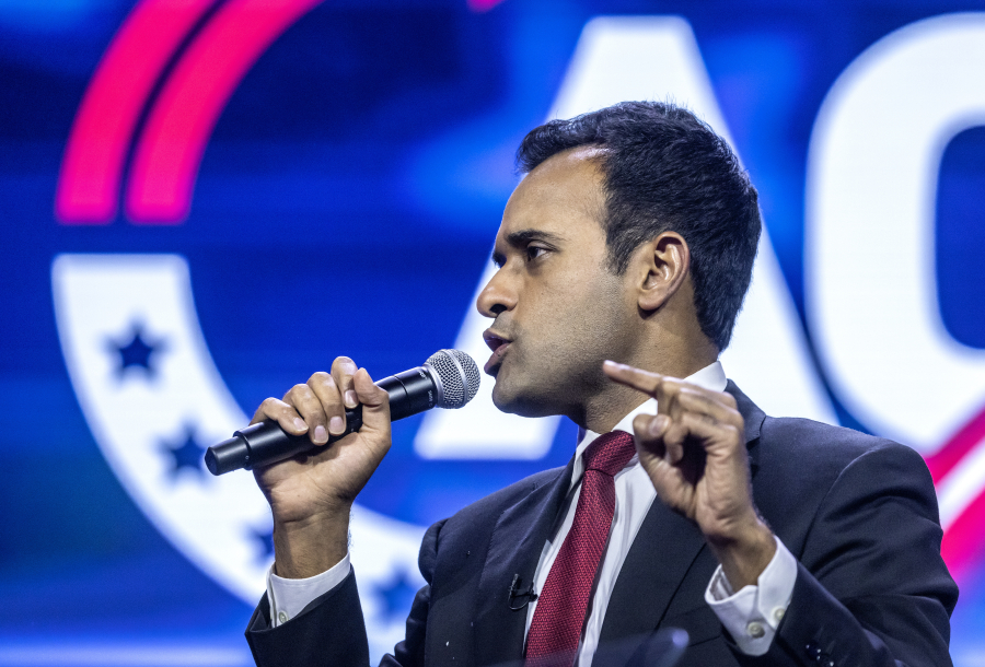 O Eminem ζητά από τον υποψήφιο για το χρίσμα των Ρεπουμπλικανών Ραμασουάμι να σταματήσει να... ραπάρει