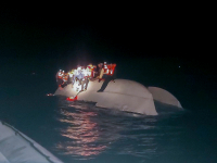 Τραγωδία δίχως τέλος από το ναυάγιο στην Φολέγανδρο: Σε παιδιά ανήκουν οι δύο από σορούς (βίντεο)