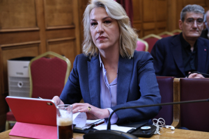 Δούρου για ΕΛ.Α.Σ.: Τέλος τα ψέματα για ορισμένους που επιδιώκουν να πατάνε σε δύο βάρκες