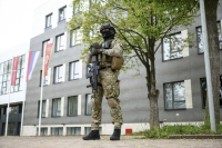 Πυροβολισμοί έξω από το κοινοβούλιο της Σερβίας (βίντεο)