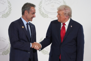 Γροιλανδία: Ο Μητσοτάκης δεν θέλει να δυσαρεστήσει τον Τραμπ