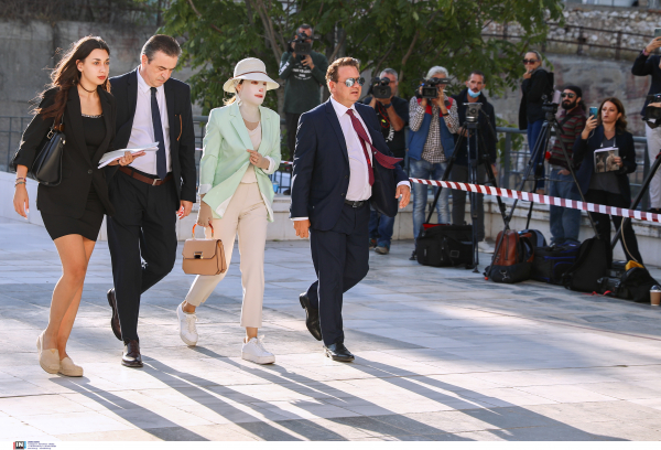 Βιτριόλι: Ξέσπασε σε κλάματα η Ιωάννα στην κατάθεση της, «έκανε 3 απόπειρες να με σκοτώσει, σκέφτηκα να αυτοκτονήσω»