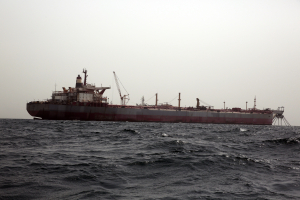 ΠΝΟ: Να χαρακτηριστεί εμπόλεμη ζώνη η Ερυθρά Θάλασσα