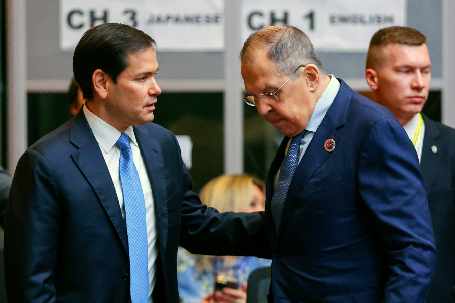 Συνάντηση Ρούμπιο - Λαβρόφ μετά την αλλαγή στάσης του Τραμπ