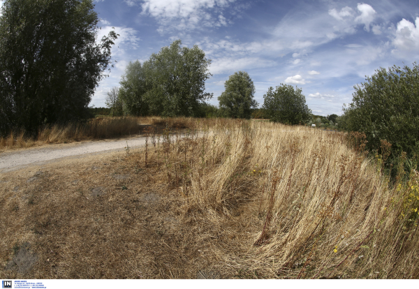 Καζάνι που βράζει η Αττική σήμερα: Πού θα βρέξει του Αγίου Πνεύματος