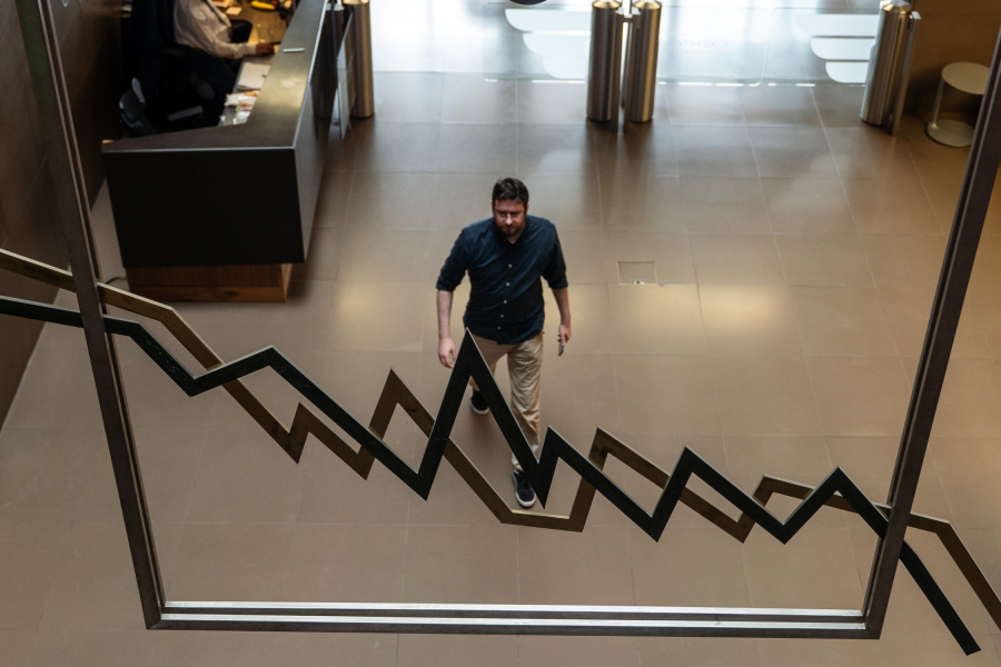 Greek Government Prepares Regulatory Path for Euronext’s Bid for Athens Stock Exchange