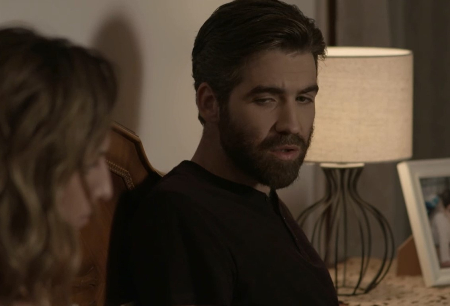 Χριστοδούλου: «Έπινα ένα μπουκάλι αλκοόλ τη μέρα» - «Ένιωθα ένα μηδενικό» εξομολογείται ο Σταύρος του «Σασμού» (βίντεο)